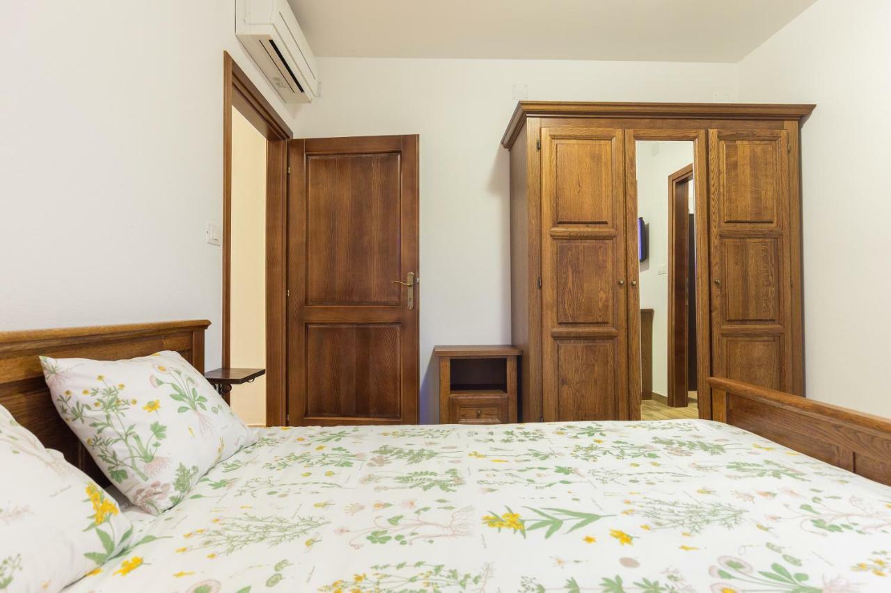 Vila Elida Pazin Buitenkant foto